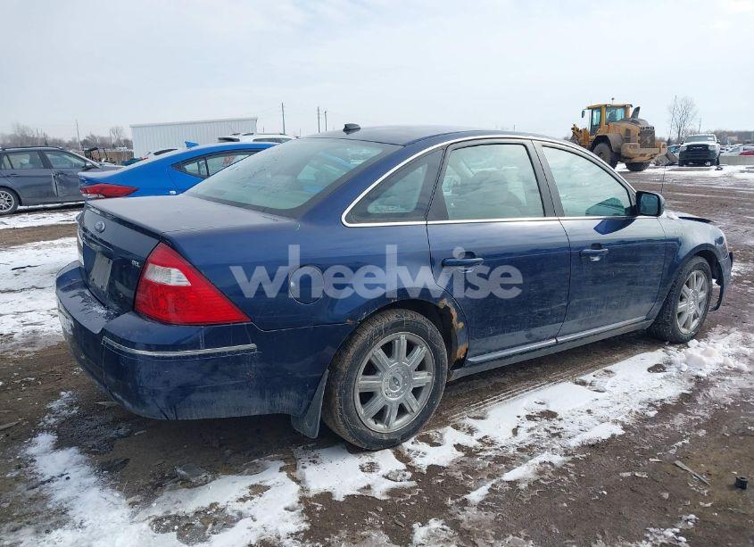 Photo 4 of 2007 Ford Five HUNDRED SEL (VIN 1FAHP24117G124928)