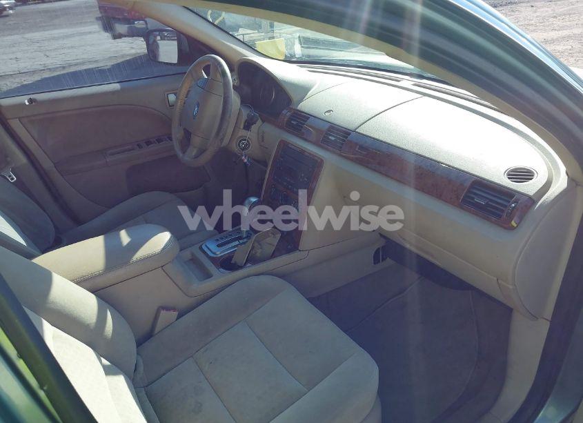 Photo 5 of 2007 Ford Five HUNDRED SEL (VIN 1FAHP24117G157170)