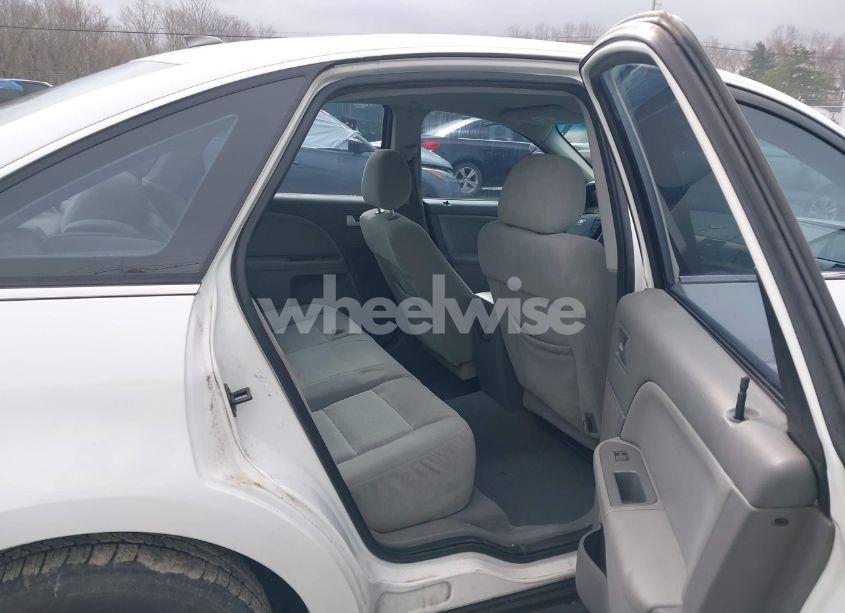 Photo 8 of 2007 Ford Five HUNDRED SEL (VIN 1FAHP24197G157062)