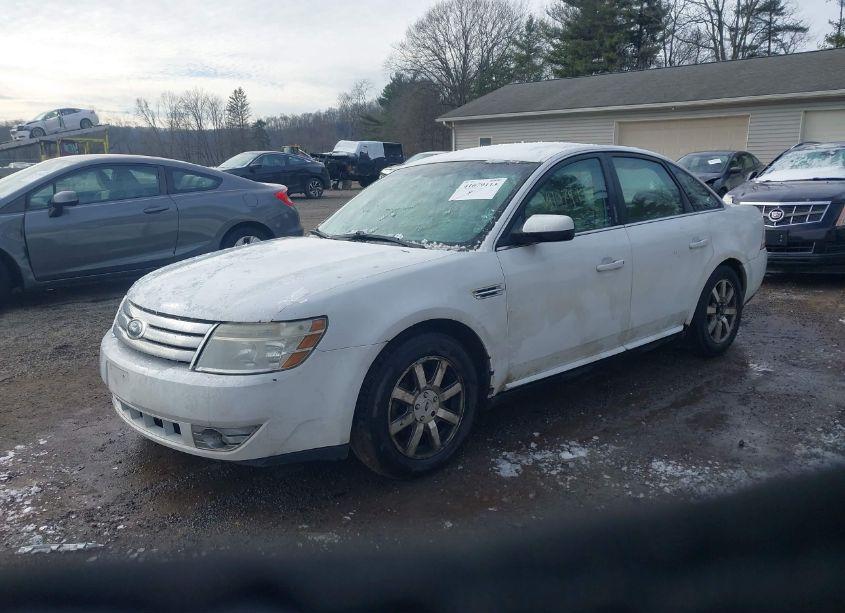 Photo 2 of 2008 Ford Taurus SEL (VIN 1FAHP24W08G106529)