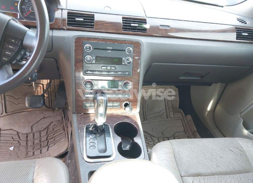 Photo 19 of 2008 Ford Taurus SEL (VIN 1FAHP24W18G118799)