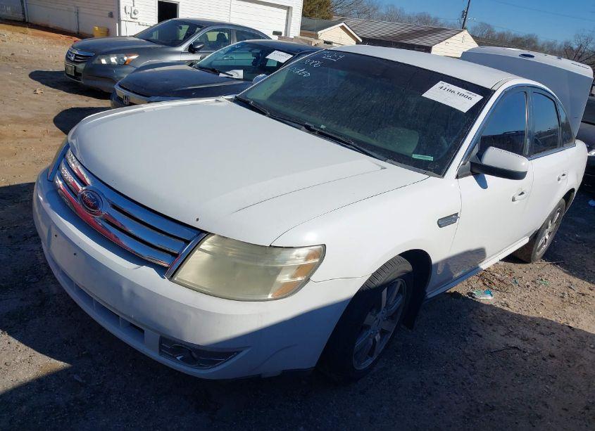 Photo 2 of 2008 Ford Taurus SEL (VIN 1FAHP24W18G126675)