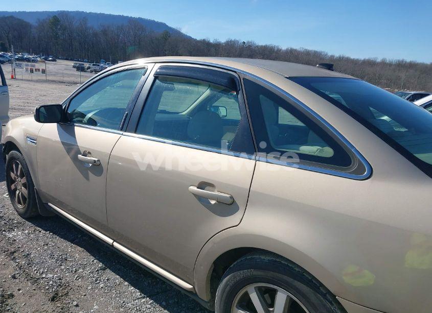 Photo 3 of 2008 Ford Taurus SEL (VIN 1FAHP24W48G145284)