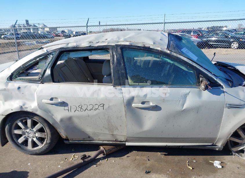 Photo 13 of 2008 Ford Taurus SEL (VIN 1FAHP24W88G125345)