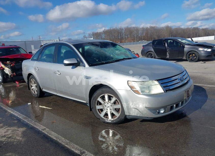 2008 Ford Taurus SEL (VIN 1FAHP24WX8G105761) main photo
