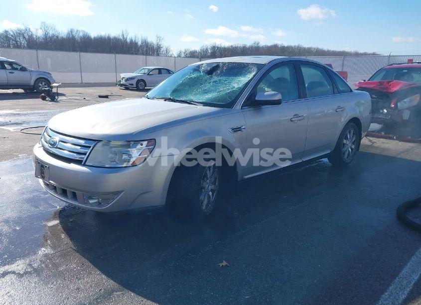 Photo 2 of 2008 Ford Taurus SEL (VIN 1FAHP24WX8G105761)