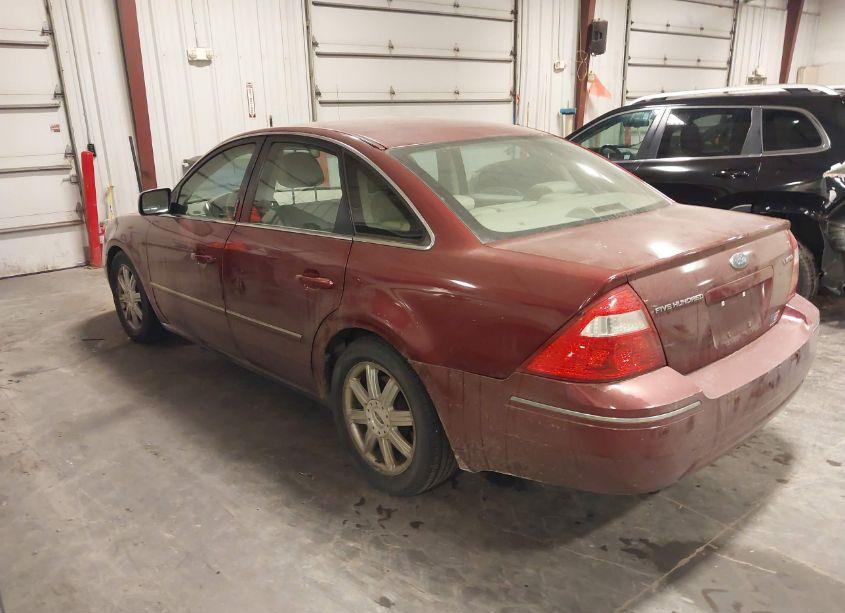 Photo 3 of 2005 Ford Five HUNDRED LIMITED (VIN 1FAHP25105G182413)