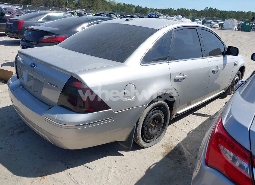 Photo 4 of 2007 Ford Five HUNDRED LIMITED (VIN 1FAHP25117G145762)