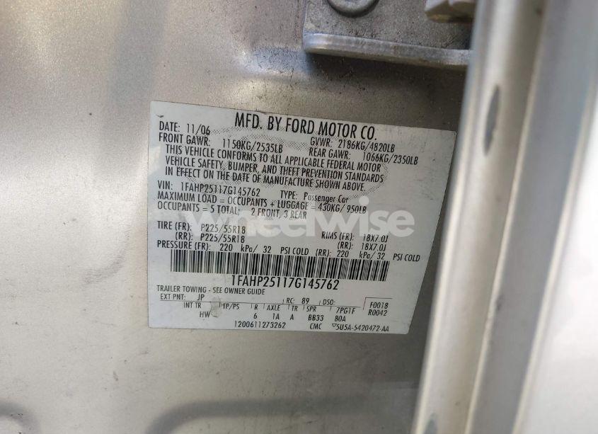 Photo 9 of 2007 Ford Five HUNDRED LIMITED (VIN 1FAHP25117G145762)