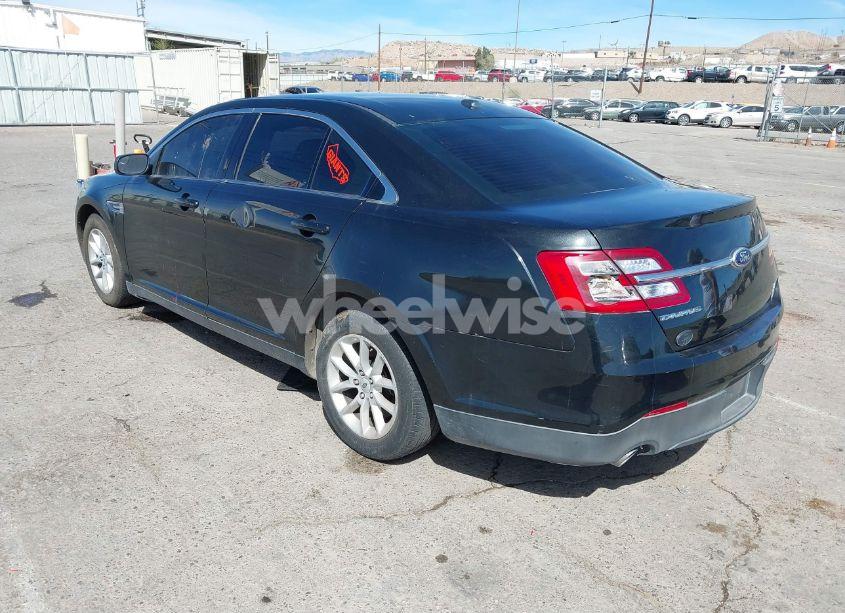 Photo 3 of 2014 Ford Taurus SE (VIN 1FAHP2D80EG156697)