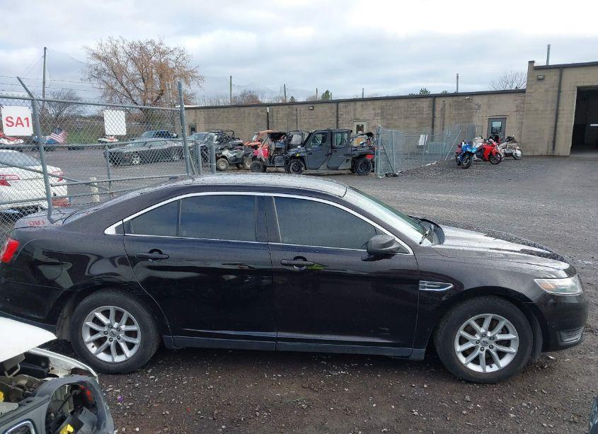 Photo 14 of 2014 Ford Taurus SE (VIN 1FAHP2D80EG161267)