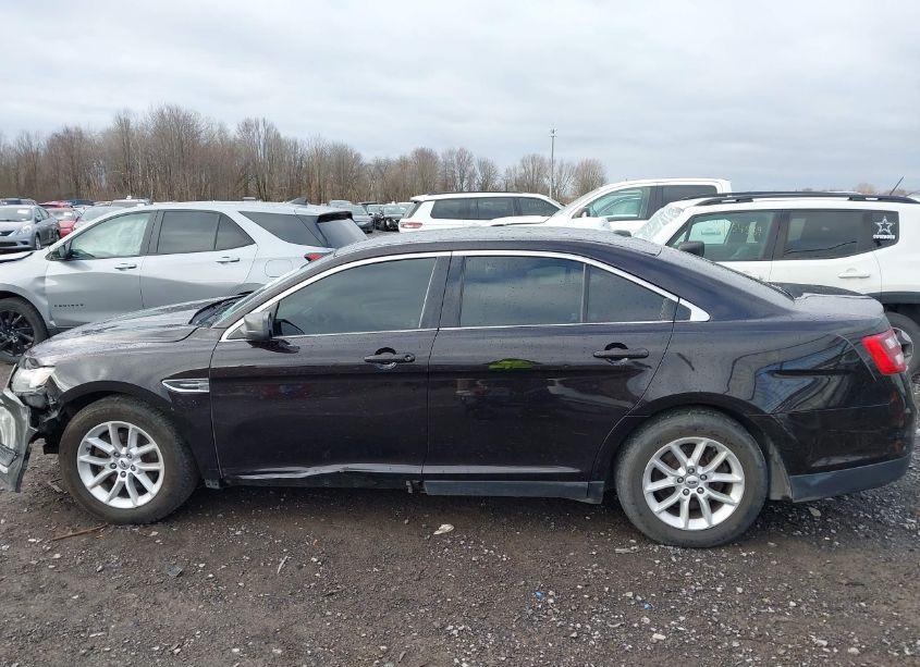 Photo 15 of 2014 Ford Taurus SE (VIN 1FAHP2D80EG161267)