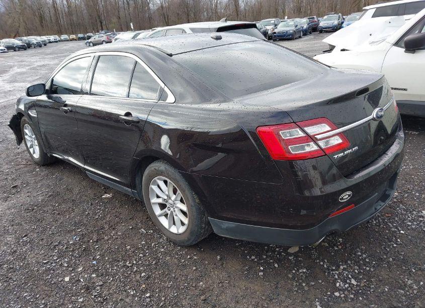 Photo 3 of 2014 Ford Taurus SE (VIN 1FAHP2D80EG161267)