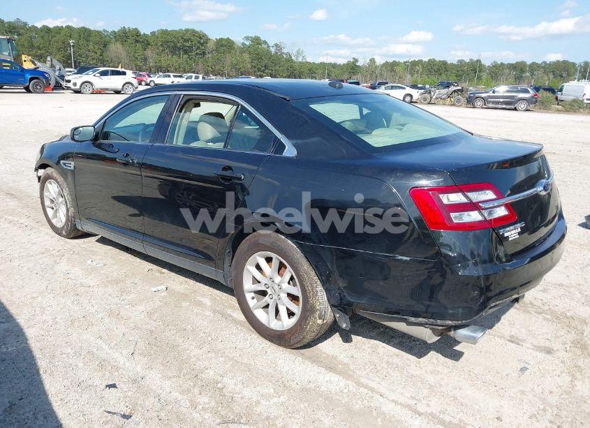 Photo 3 of 2015 Ford Taurus SE (VIN 1FAHP2D80FG110661)