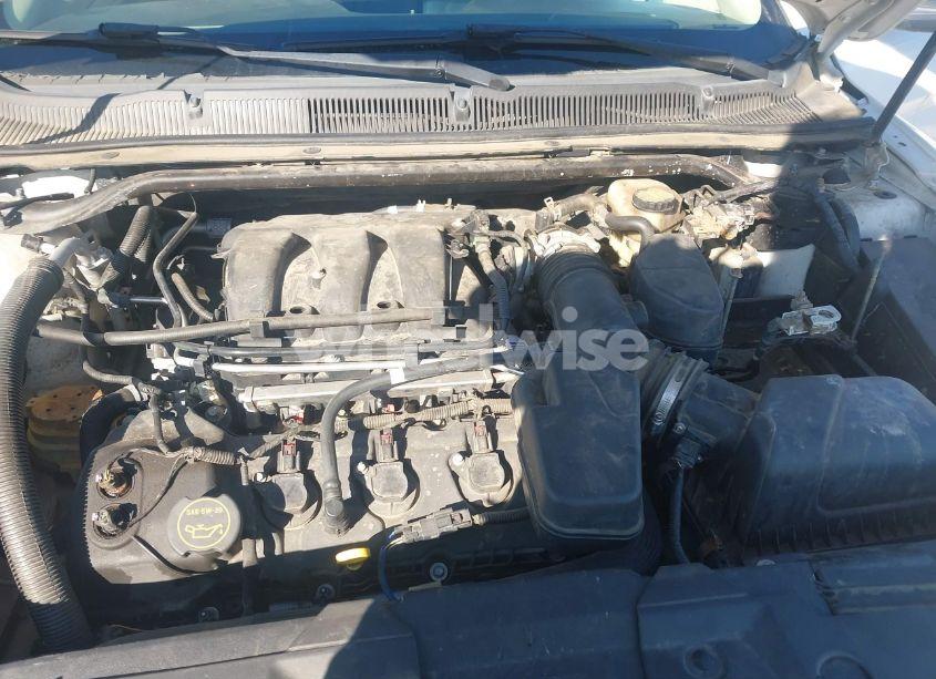 Photo 10 of 2015 Ford Taurus SE (VIN 1FAHP2D80FG167765)