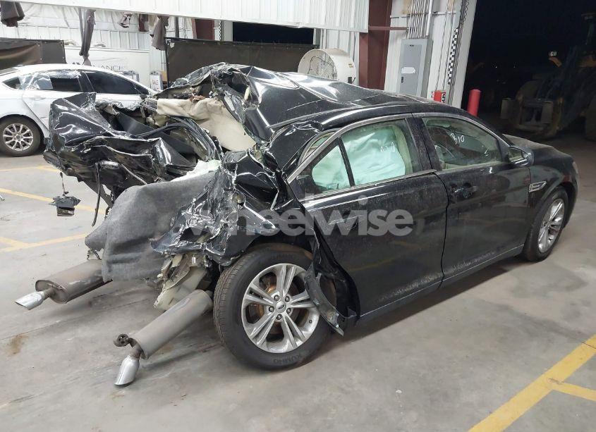 Photo 4 of 2016 Ford Taurus SE (VIN 1FAHP2D80GG109544)