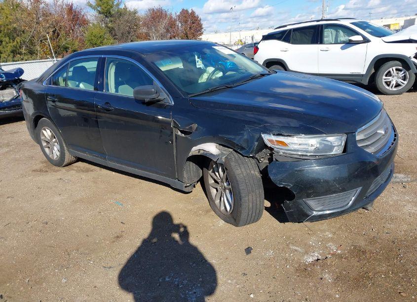 2014 Ford Taurus SE (VIN 1FAHP2D81EG118086) main photo
