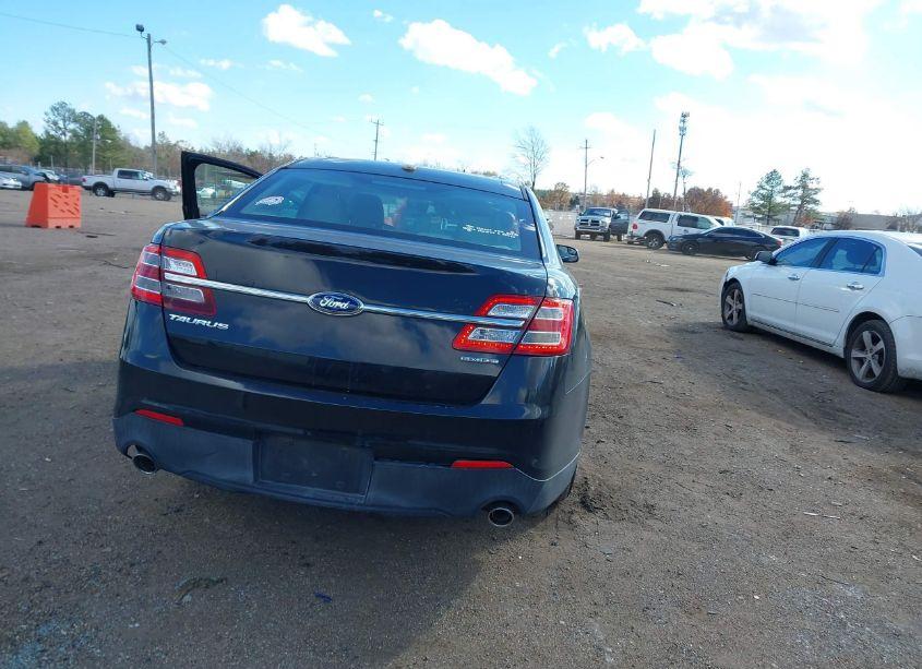 Photo 16 of 2014 Ford Taurus SE (VIN 1FAHP2D81EG118086)