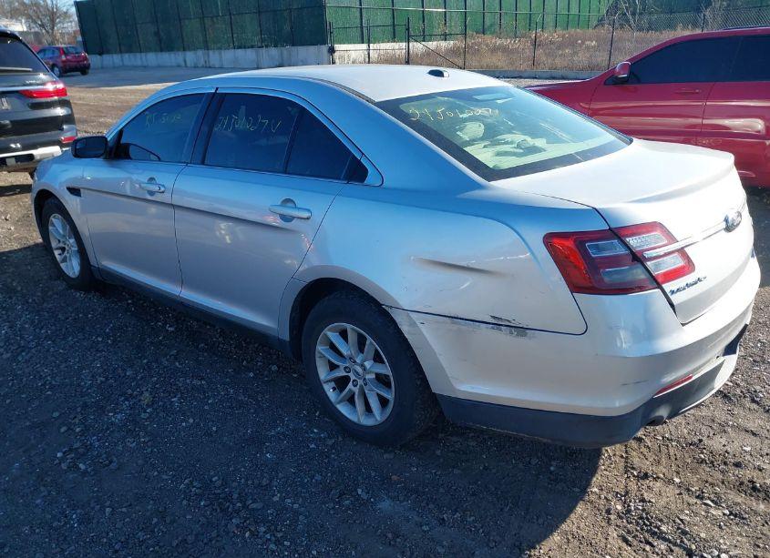 Photo 3 of 2014 Ford Taurus SE (VIN 1FAHP2D81EG143554)