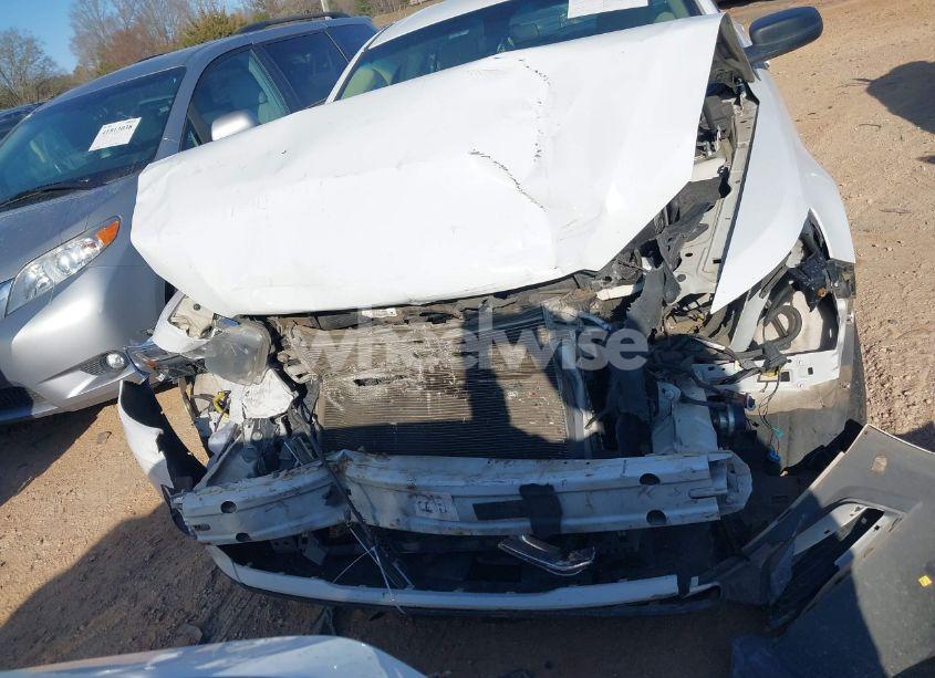 Photo 6 of 2015 Ford Taurus SE (VIN 1FAHP2D81FG142373)