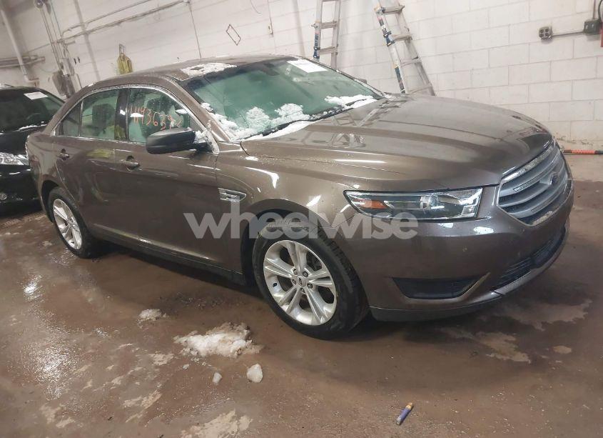 2016 Ford Taurus SE (VIN 1FAHP2D81GG158476) main photo