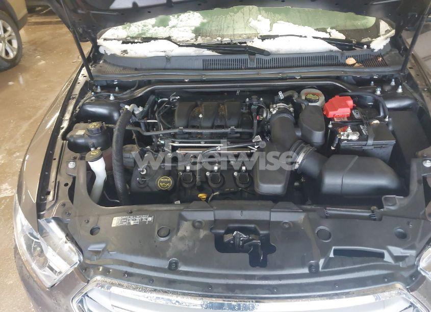 Photo 10 of 2016 Ford Taurus SE (VIN 1FAHP2D81GG158476)