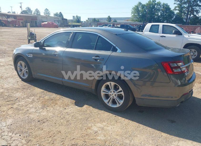 Photo 3 of 2017 Ford Taurus SE (VIN 1FAHP2D81HG110235)