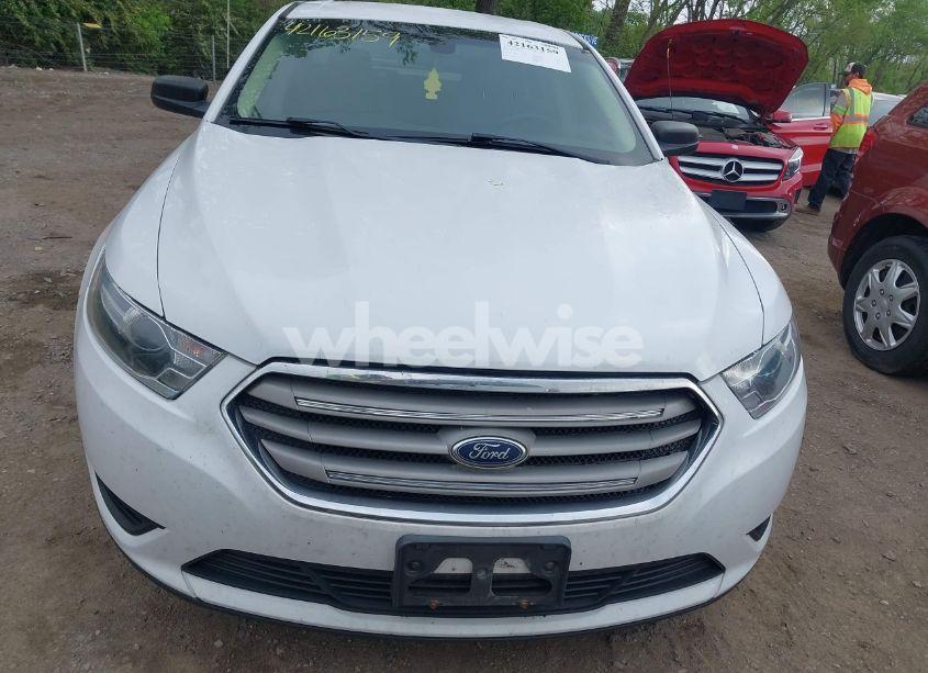 Photo 12 of 2017 Ford Taurus SE (VIN 1FAHP2D81HG110719)