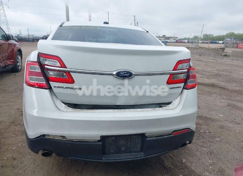 Photo 16 of 2017 Ford Taurus SE (VIN 1FAHP2D81HG110719)