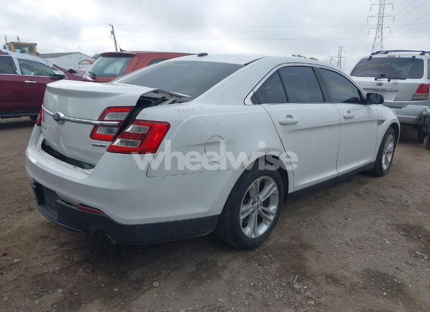 Photo 4 of 2017 Ford Taurus SE (VIN 1FAHP2D81HG110719)