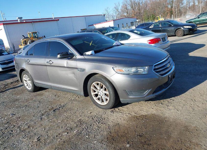 2013 Ford Taurus SE (VIN 1FAHP2D82DG112845) main photo