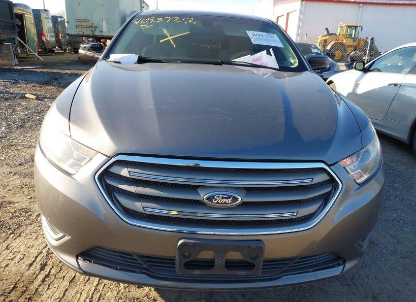 Photo 10 of 2013 Ford Taurus SE (VIN 1FAHP2D82DG112845)