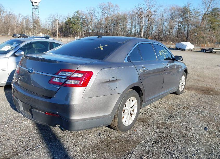 Photo 4 of 2013 Ford Taurus SE (VIN 1FAHP2D82DG112845)