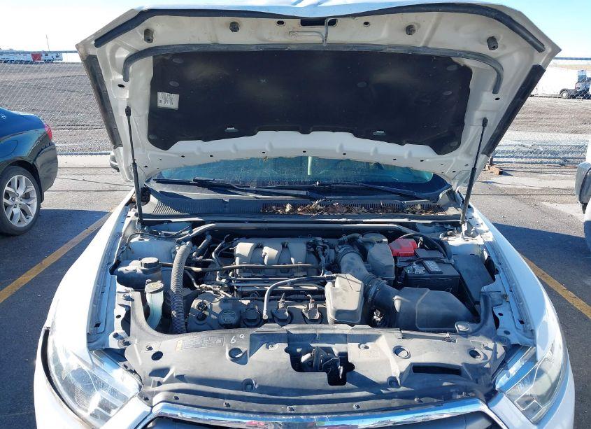 Photo 10 of 2016 Ford Taurus SE (VIN 1FAHP2D82GG128256)