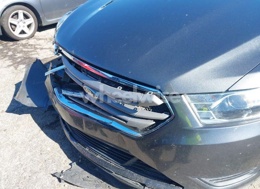 Photo 19 of 2019 Ford Taurus SE (VIN 1FAHP2D82KG117511)