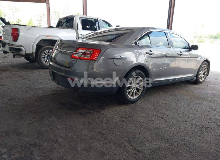 Photo 4 of 2014 Ford Taurus SE (VIN 1FAHP2D83EG141367)