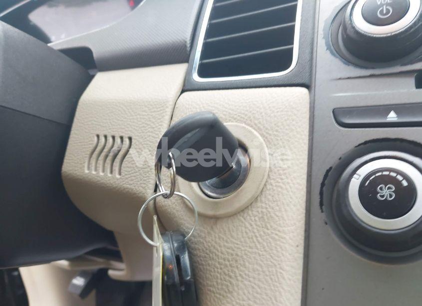 Photo 11 of 2016 Ford Taurus SE (VIN 1FAHP2D83GG155059)