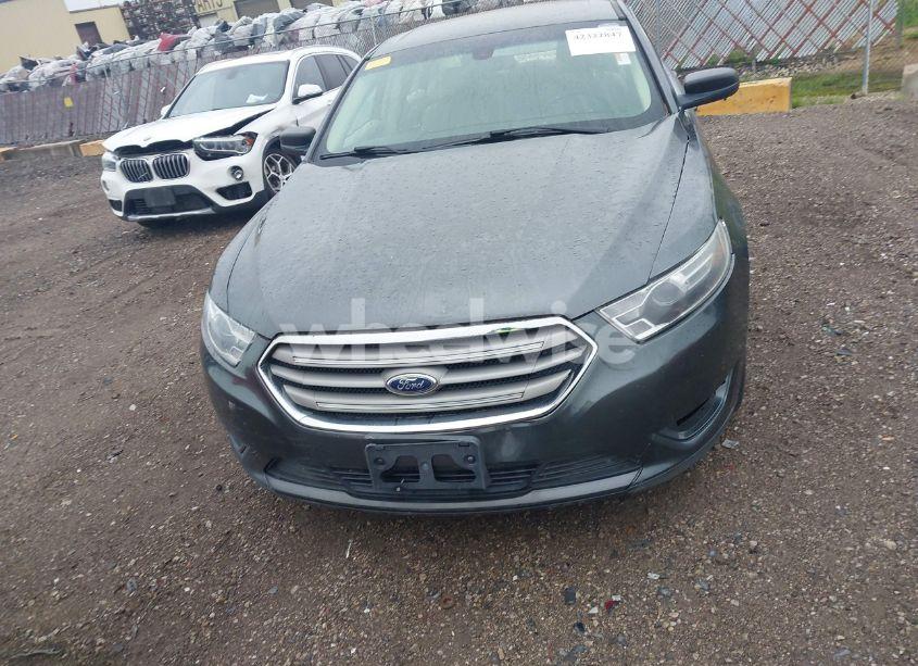 Photo 12 of 2016 Ford Taurus SE (VIN 1FAHP2D83GG155059)