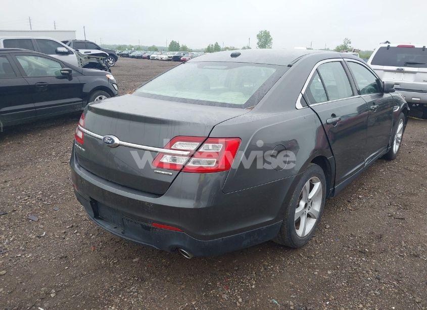 Photo 4 of 2016 Ford Taurus SE (VIN 1FAHP2D83GG155059)