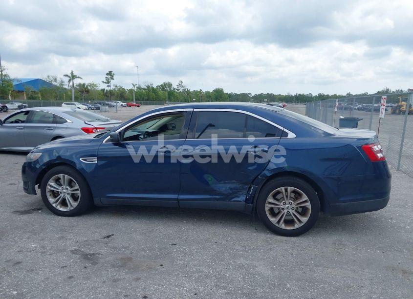 Photo 14 of 2017 Ford Taurus SE (VIN 1FAHP2D83HG113363)