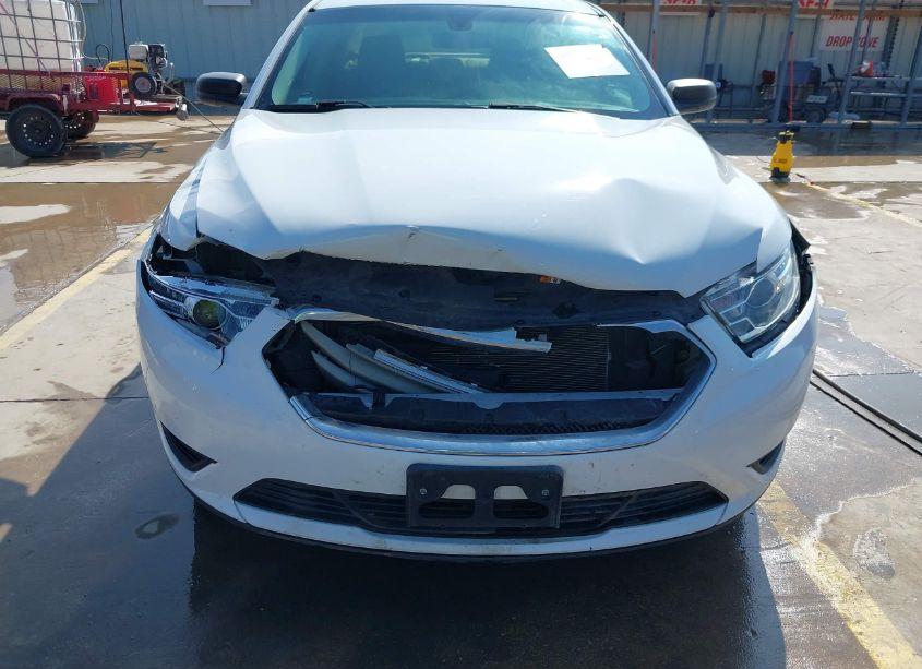 Photo 6 of 2017 Ford Taurus SE (VIN 1FAHP2D83HG140028)