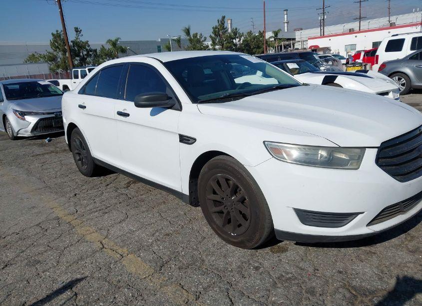 2014 Ford Taurus SE (VIN 1FAHP2D84EG101072) main photo