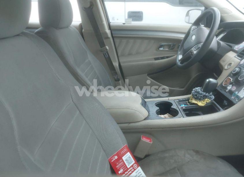 Photo 5 of 2014 Ford Taurus SE (VIN 1FAHP2D84EG110614)