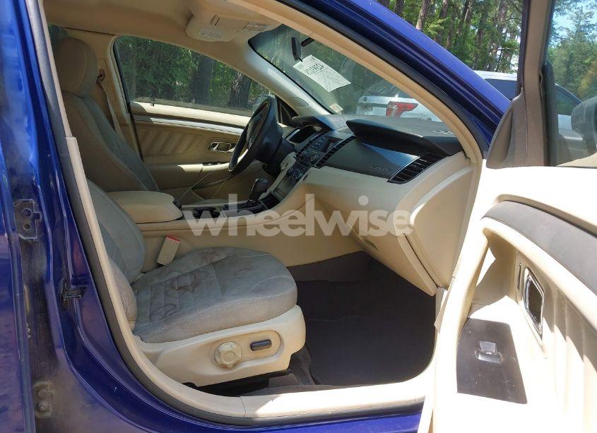 Photo 5 of 2014 Ford Taurus SE (VIN 1FAHP2D84EG145637)