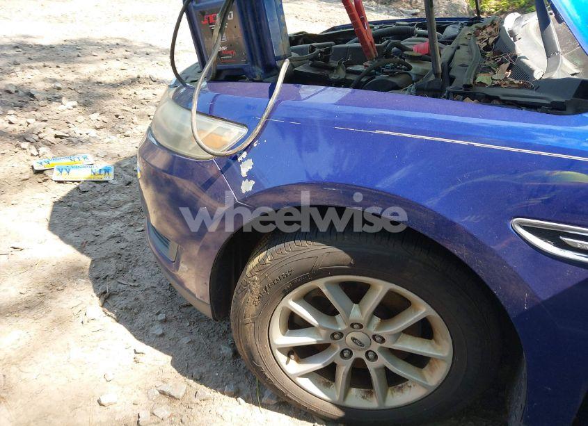 Photo 6 of 2014 Ford Taurus SE (VIN 1FAHP2D84EG145637)