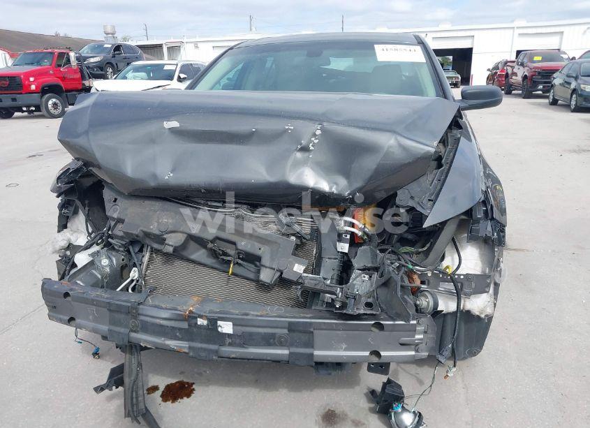 Photo 6 of 2015 Ford Taurus SE (VIN 1FAHP2D84FG120674)