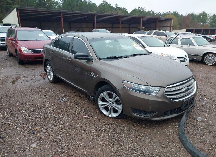 2015 Ford Taurus SE (VIN 1FAHP2D84FG154789) main photo