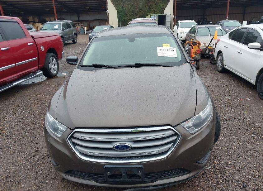 Photo 12 of 2015 Ford Taurus SE (VIN 1FAHP2D84FG154789)