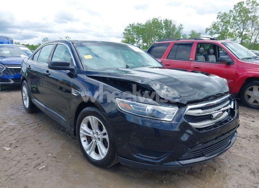 2015 Ford Taurus SE (VIN 1FAHP2D84FG183998) main photo