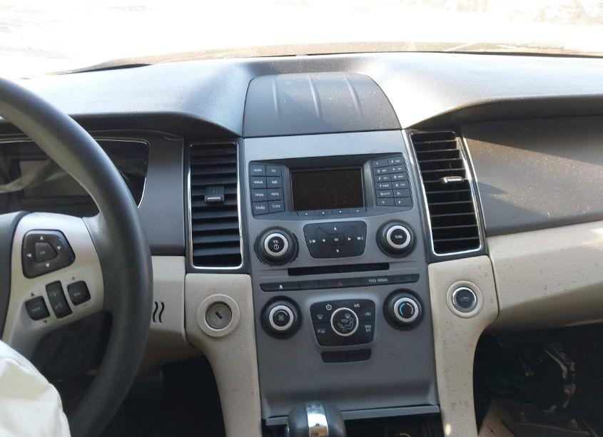 Photo 16 of 2016 Ford Taurus SE (VIN 1FAHP2D84GG122247)